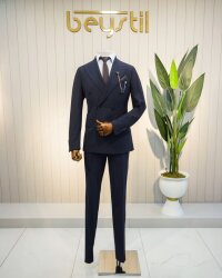 Beystil Sivri Yaka Lacivert Çizgili Kruvaze Takım Elbise 53151 - Slim Fit - Beystil