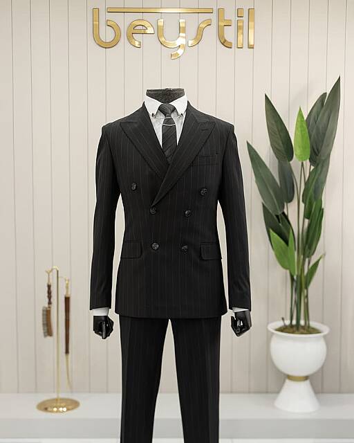 Beystil Sivri Yaka Siyah Çizgili Kruvaze Takım Elbise 53151 - Slim Fit - Beystil