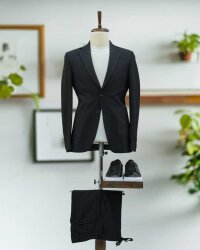 Beystil Sivri Yaka Siyah Spor Casual Jogger Takım Gofre- Slim Fit 