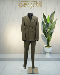 Beystil Sivri Yaka Haki Kruvaze Takım Elbise Granada- Slim Fit - Beystil
