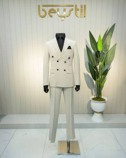 Beystil Sivri Yaka Krem Kruvaze Takım Elbise Granada - Slim Fit - Beystil
