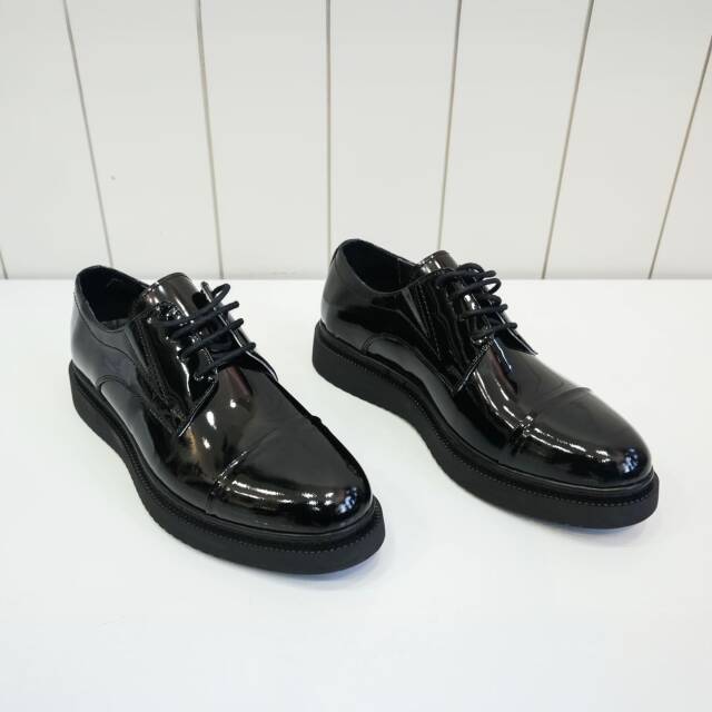 Klasik Deri Rugan Ayakkabı Siyah - 