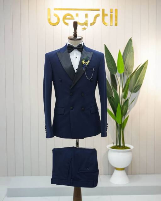Beystil Sivri Yaka Lacivert Damatlık & Smokin Kruvaze Takım - Slim Fit - Beystil
