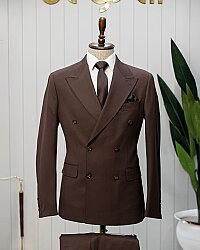Beystil Sivri Yaka Kahverengi Kruvaze Takım Elbise - Slim Fit - Beystil